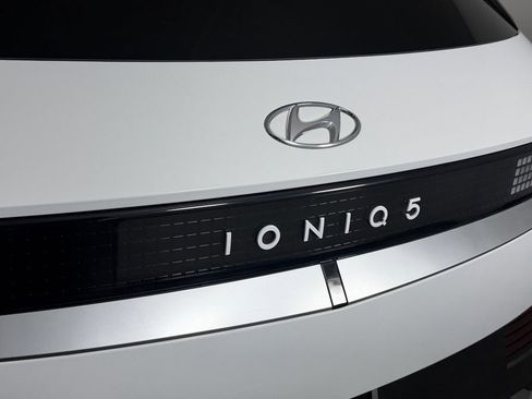 Used 2024 Hyundai Ioniq 5 SEL AWD/4WD image 14