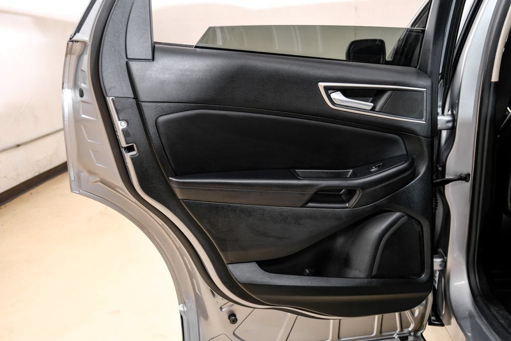 Used 2024 Ford Edge SEL w/ Convenience Package AWD/4WD image 54