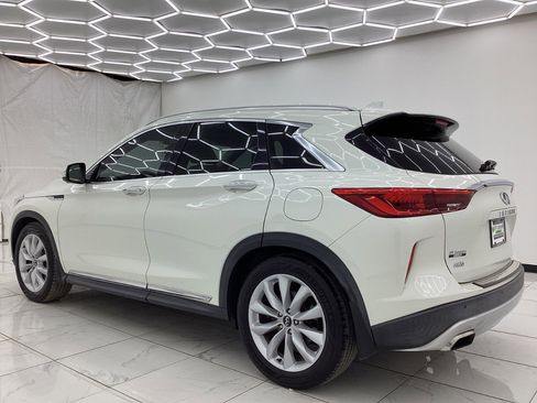Used 2019 INFINITI QX50 Essential w/ Premium Audio Package AWD/4WD image 11