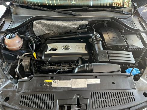 Used 2016 Volkswagen Tiguan S FWD image 25