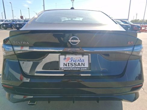 New 2026 Nissan Sentra SR w/ Floor Mat Package FWD image 5