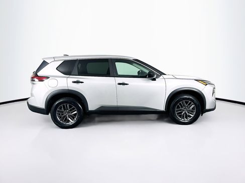 Used 2024 Nissan Rogue S AWD/4WD image 10