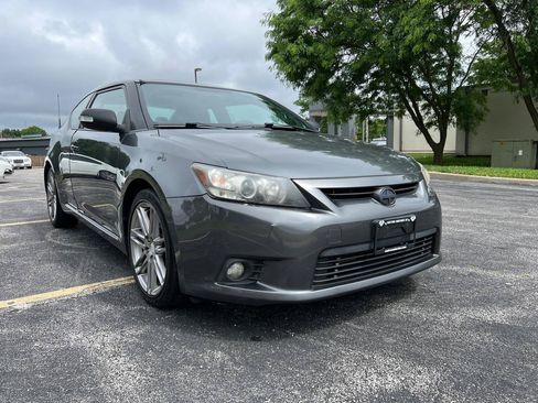 Used 2011 Scion tC FWD image 8