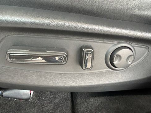 Used 2024 Honda CR-V EX-L image 23