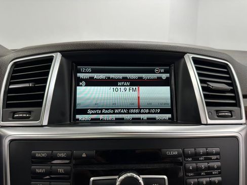 Used 2015 Mercedes-Benz ML 350 4MATIC image 50