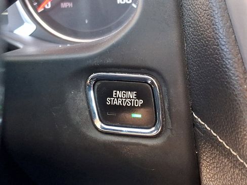 Used 2018 GMC Acadia SLT w/ LPO, Cargo Package image 21