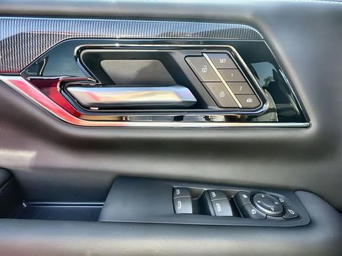 New 2026 GMC Yukon Elevation AWD/4WD image 23