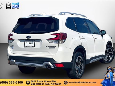 Used 2023 Subaru Forester Touring AWD/4WD image 12