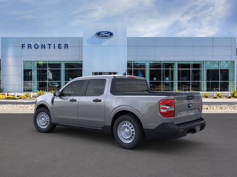 New 2025 Ford Maverick XL image 4