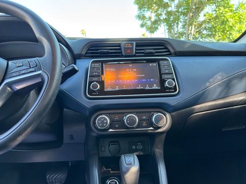 Used 2025 Nissan Versa SV FWD image 17
