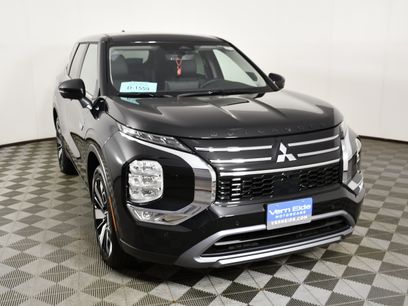 New 2026 Mitsubishi Outlander SE