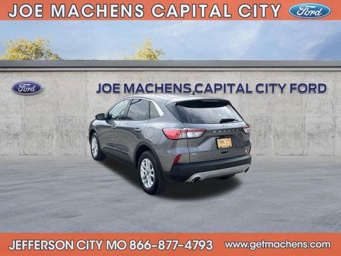 Certified 2022 Ford Escape SE image 6