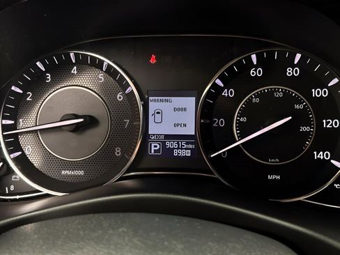 Used 2019 Nissan Armada SL w/ Premium Package RWD image 16