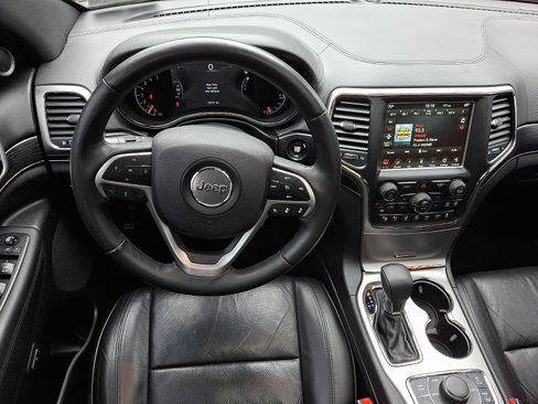 Used 2018 Jeep Grand Cherokee High Altitude AWD/4WD image 12
