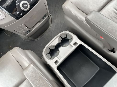 Used 2013 Honda Odyssey EX-L image 24