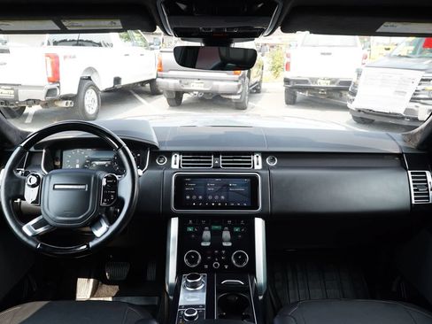Used 2019 Land Rover Range Rover Supercharged AWD/4WD image 17
