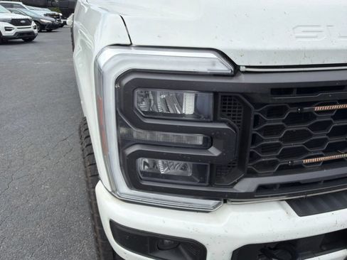 Used 2024 Ford F250 Lariat w/ Lariat Ultimate Package AWD/4WD image 23