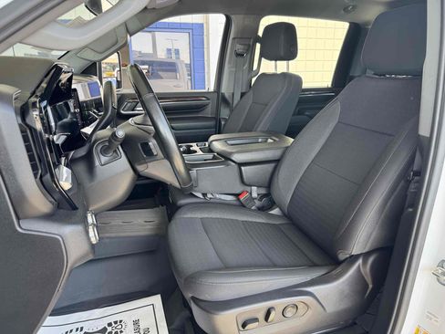 Used 2024 GMC Sierra 2500 SLE w/ SLE Convenience Package AWD/4WD image 10