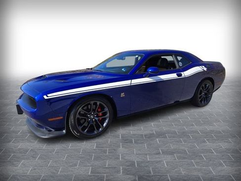 Used 2021 Dodge Challenger R/T Scat Pack w/ Plus Package image 3
