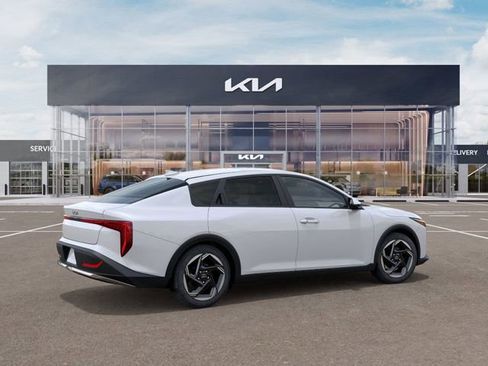 New 2025 Kia K4 GT-Line Turbo FWD image 8