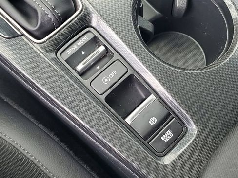 Used 2025 Honda Civic Sport image 32