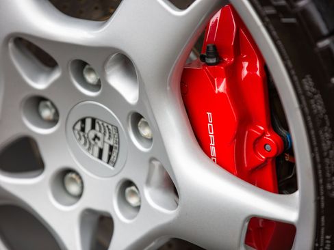 Used 2005 Porsche 911 Carrera S image 28