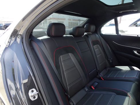 Used 2022 Mercedes-Benz E 53 AMG 4MATIC Sedan image 18
