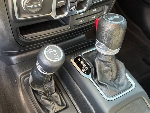 Used 2023 Jeep Wrangler Unlimited Sport AWD/4WD image 14
