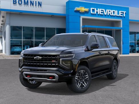 New 2026 Chevrolet Suburban Z71 AWD/4WD image 7