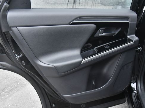 Used 2024 Toyota bZ4X AWD w/ Weather Package image 39