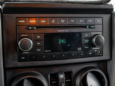 Used 2007 Jeep Wrangler X image 29