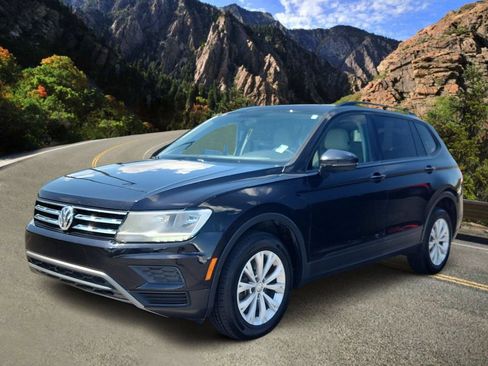 Used 2018 Volkswagen Tiguan S FWD image 5