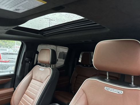 Used 2023 GMC Sierra 1500 Denali Ultimate AWD/4WD image 23