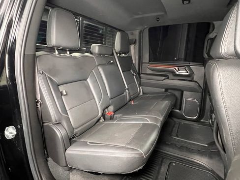 Used 2024 GMC Sierra 2500 Denali w/ Denali Reserve Package image 13