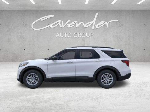 New 2026 Ford Explorer Active w/ Active Comfort Package image 3