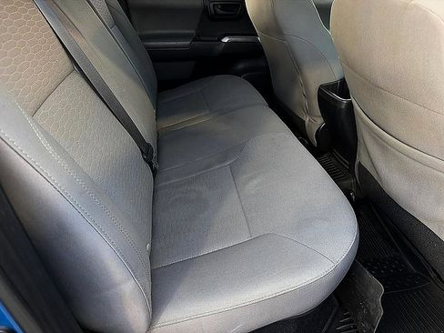 Used 2018 Toyota Tacoma SR5 image 25