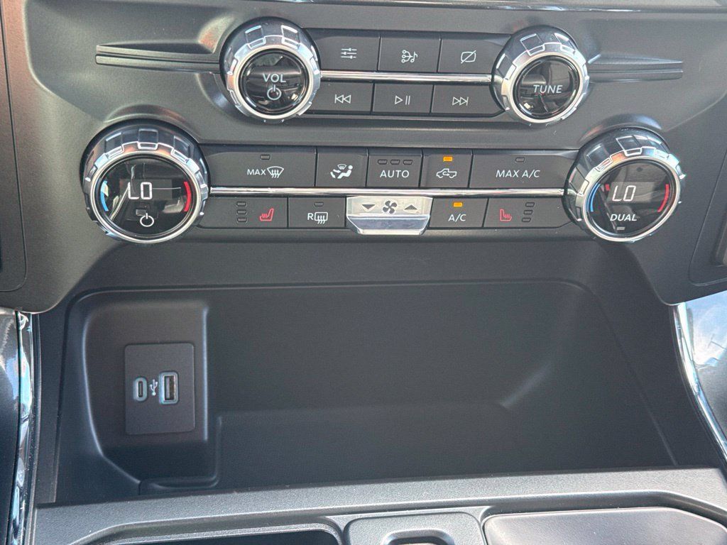 Used 2021 Ford F150 XLT w/ Equipment Group 302A High AWD/4WD image 13