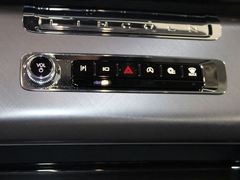 New 2026 Lincoln Aviator 2WD image 48