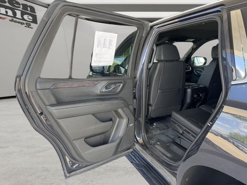 Used 2023 Chevrolet Tahoe LT AWD/4WD image 32