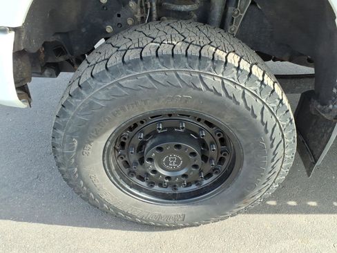 Used 2021 Ford F350 Platinum image 10