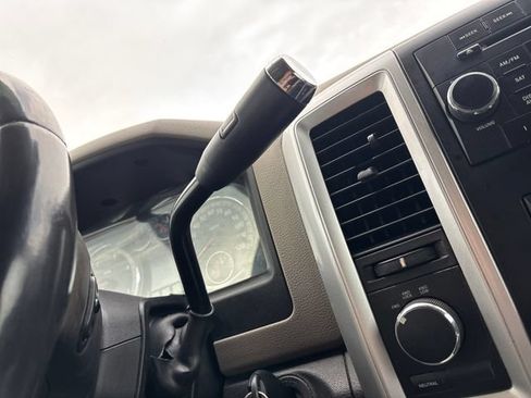 Used 2011 RAM 2500 SLT w/ Luxury Group AWD/4WD image 21