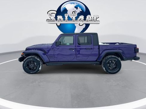 New 2026 Jeep Gladiator Sport AWD/4WD image 6