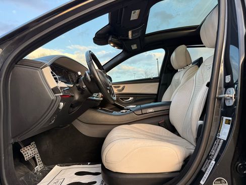 Used 2016 Mercedes-Benz Maybach S 600 image 14