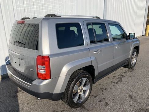 Used 2016 Jeep Patriot High Altitude image 3