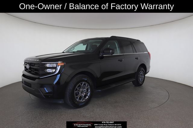Used 2025 Ford Expedition Active AWD/4WD image 3