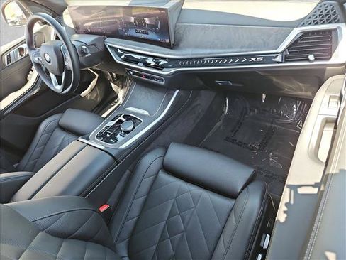 Used 2024 BMW X5 xDrive40i w/ Premium Package AWD/4WD image 22