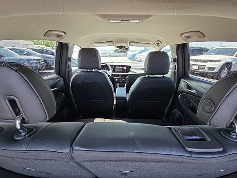 Used 2025 Buick Encore GX Preferred FWD image 38