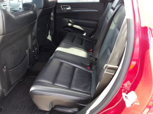 Used 2015 Jeep Grand Cherokee Limited image 9