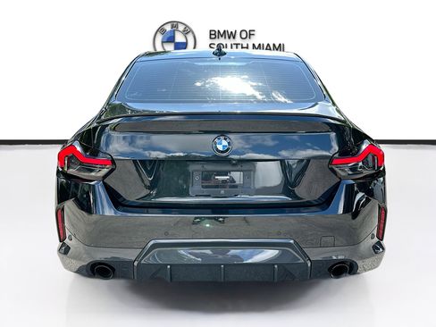 Used 2022 BMW 230i Coupe w/ M Sport Package RWD image 6