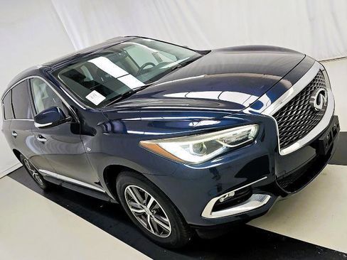 Used 2018 INFINITI QX60 Luxe w/ Premium Package AWD/4WD image 4